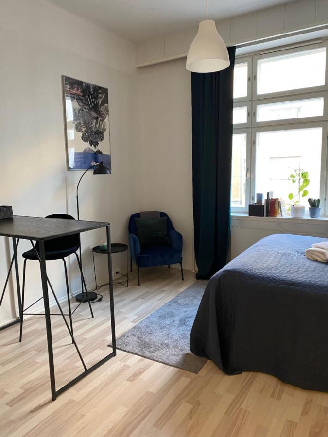 Modern Equipped Studio In Vibrant Kallio, Near Transit & Dining Spots Helsinki Exterior foto