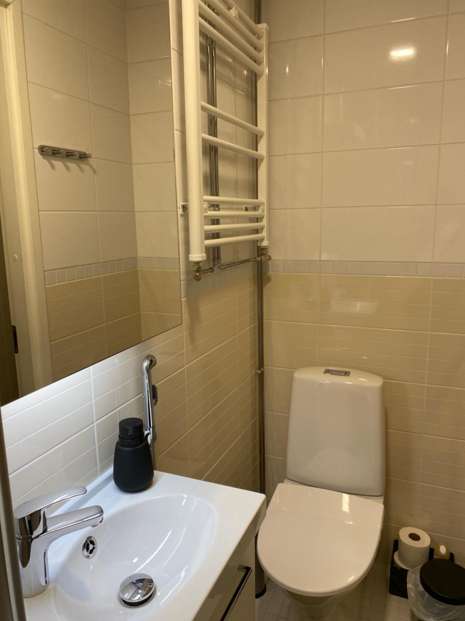 Modern Equipped Studio In Vibrant Kallio, Near Transit & Dining Spots Helsinki Exterior foto