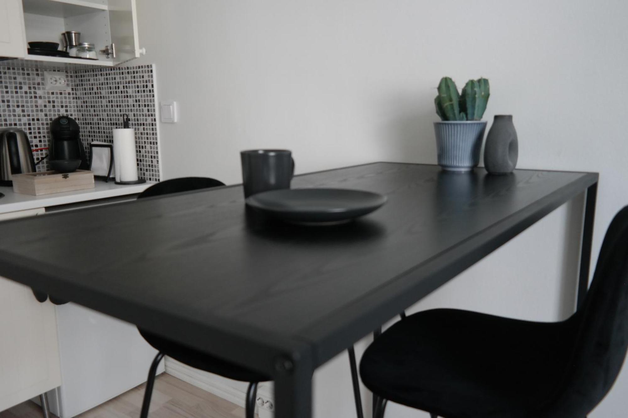 Modern Equipped Studio In Vibrant Kallio, Near Transit & Dining Spots Helsinki Exterior foto